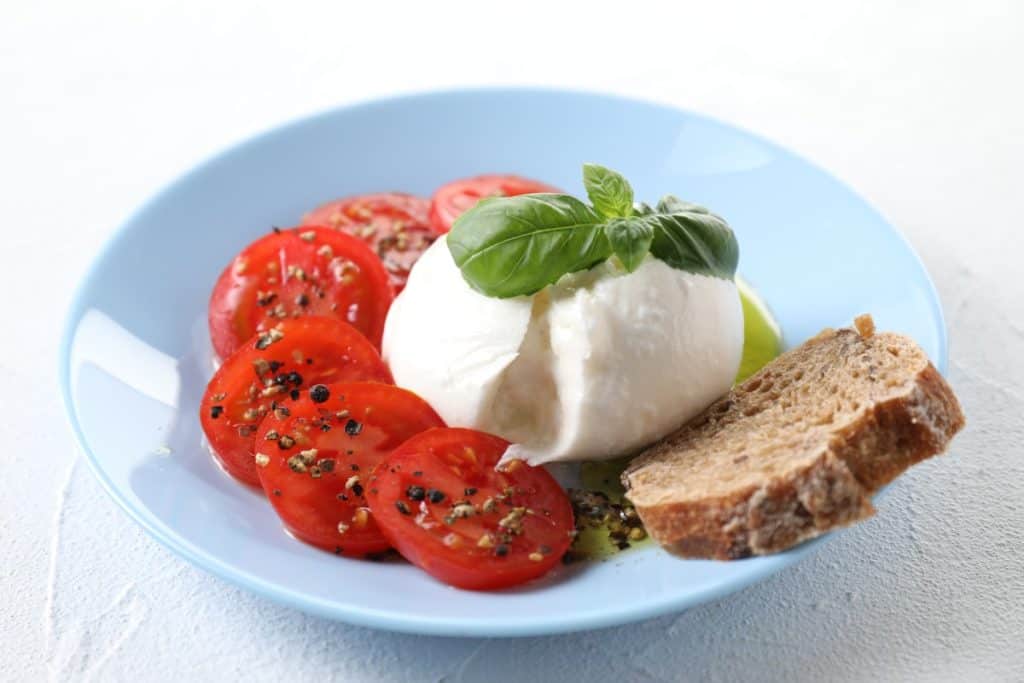 Kako se jede burrata